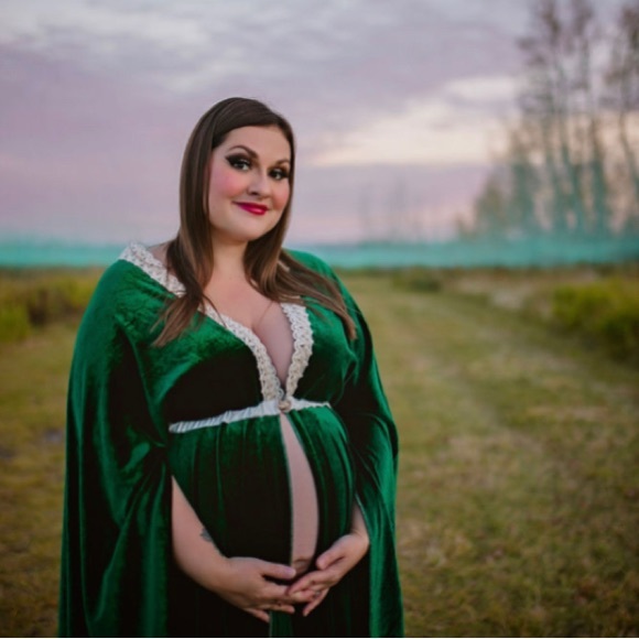 One Size Maternity/Boudoir Velvet Robe - Picture 3 of 4